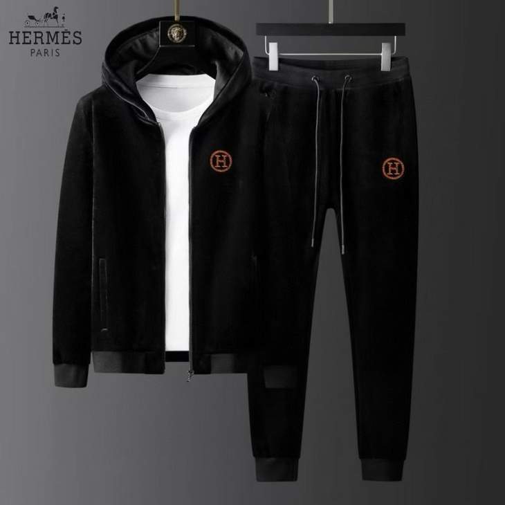 Picture of Hermes Sweater Suits _SKUHermesM-3XLkdtr4040400